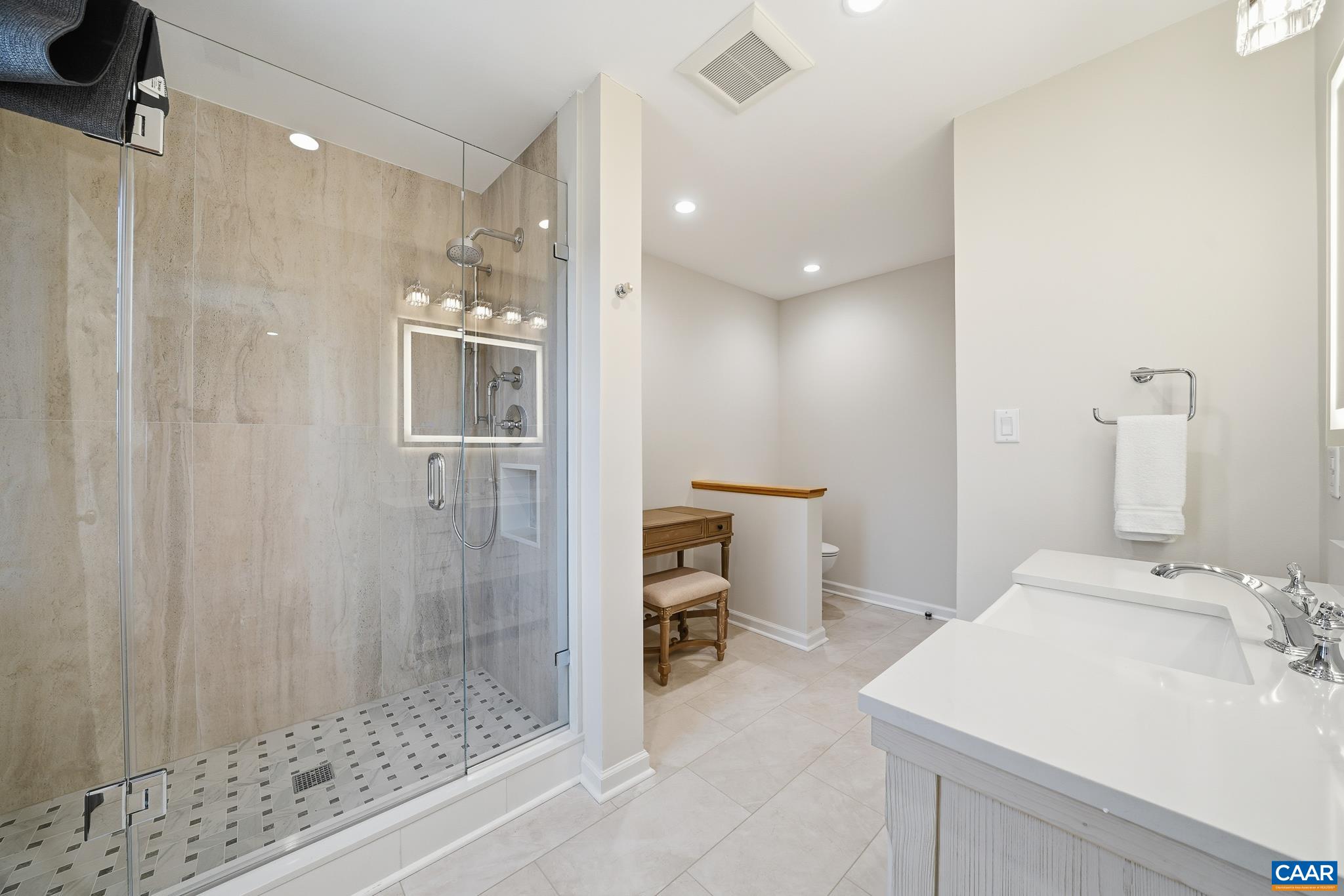 6518 JEFFERSON MILL RD, SCOTTSVILLE, Virginia 24590, 5 Bedrooms Bedrooms, ,3 BathroomsBathrooms,Residential,14,6518 JEFFERSON MILL RD,675957 MLS # 675957