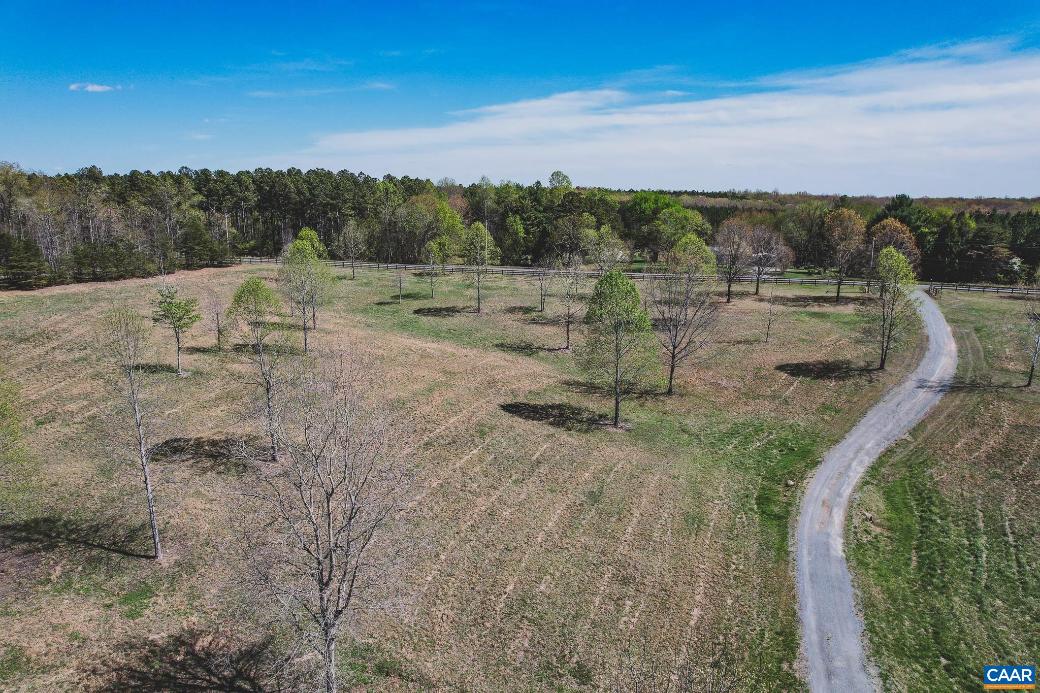 6518 JEFFERSON MILL RD, SCOTTSVILLE, Virginia 24590, 5 Bedrooms Bedrooms, ,3 BathroomsBathrooms,Residential,14,6518 JEFFERSON MILL RD,675957 MLS # 675957