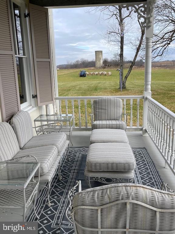 9078 MAIDSTONE RD, DELAPLANE, Virginia, 2 Bedrooms Bedrooms, ,1 BathroomBathrooms,Residential,14,9078 MAIDSTONE RD,VAFQ2021600 MLS # VAFQ2021600