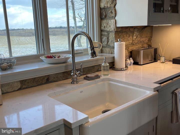 9078 MAIDSTONE RD, DELAPLANE, Virginia, 2 Bedrooms Bedrooms, ,1 BathroomBathrooms,Residential,14,9078 MAIDSTONE RD,VAFQ2021600 MLS # VAFQ2021600