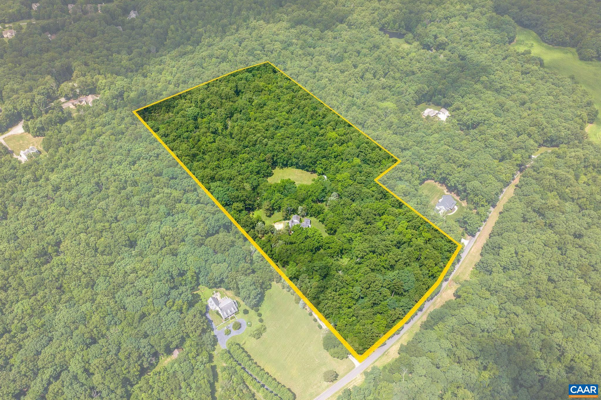 3665 OLD RIVER TRL, POWHATAN, Virginia 23139, 4 Bedrooms Bedrooms, ,3 BathroomsBathrooms,Residential,14,3665 OLD RIVER TRL,676057 MLS # 676057