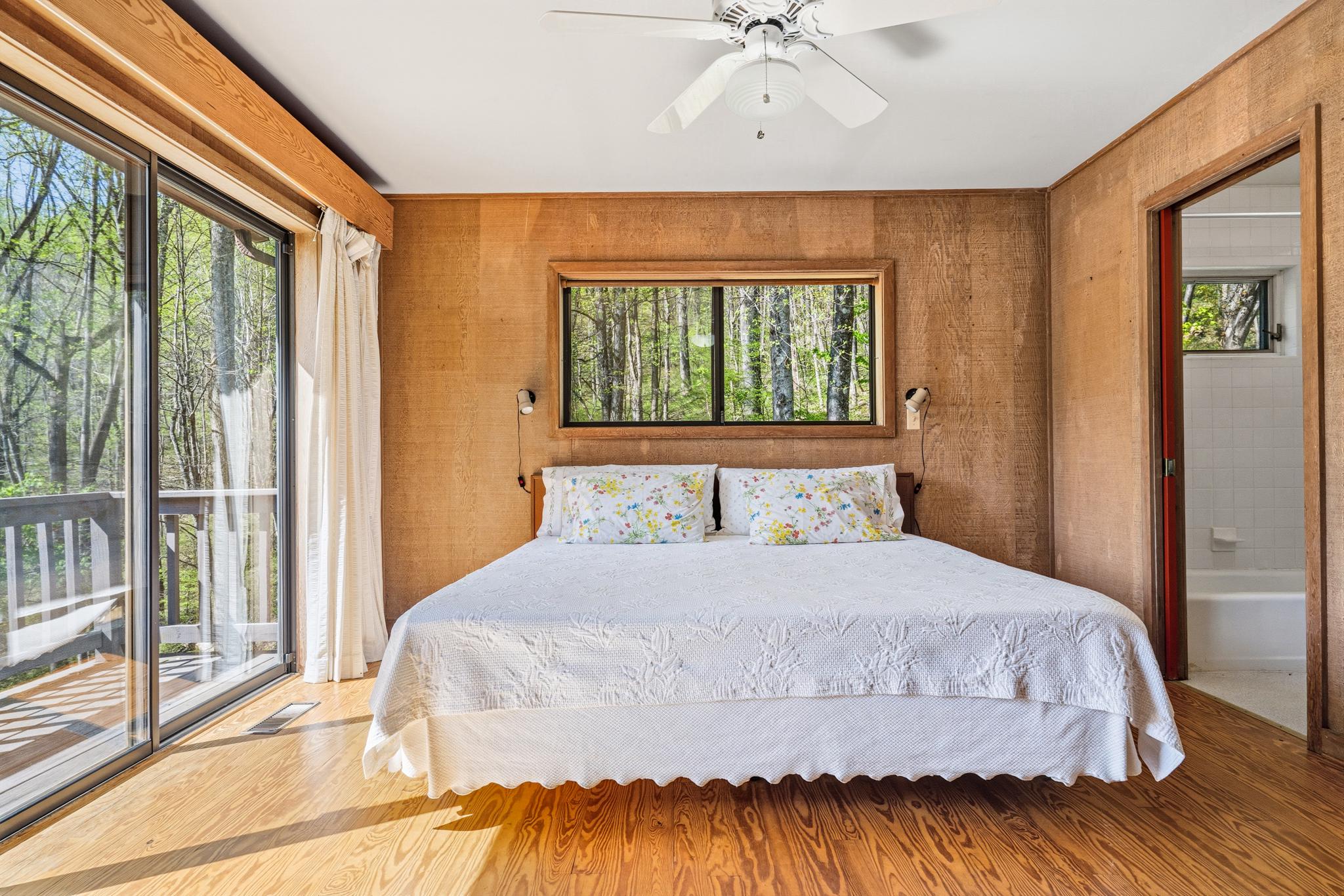 815 GID BROWN HOLLOW RD, WASHINGTON, Virginia, 3 Bedrooms Bedrooms, ,2 BathroomsBathrooms,Residential,14,815 GID BROWN HOLLOW RD,VARP2002582 MLS # VARP2002582