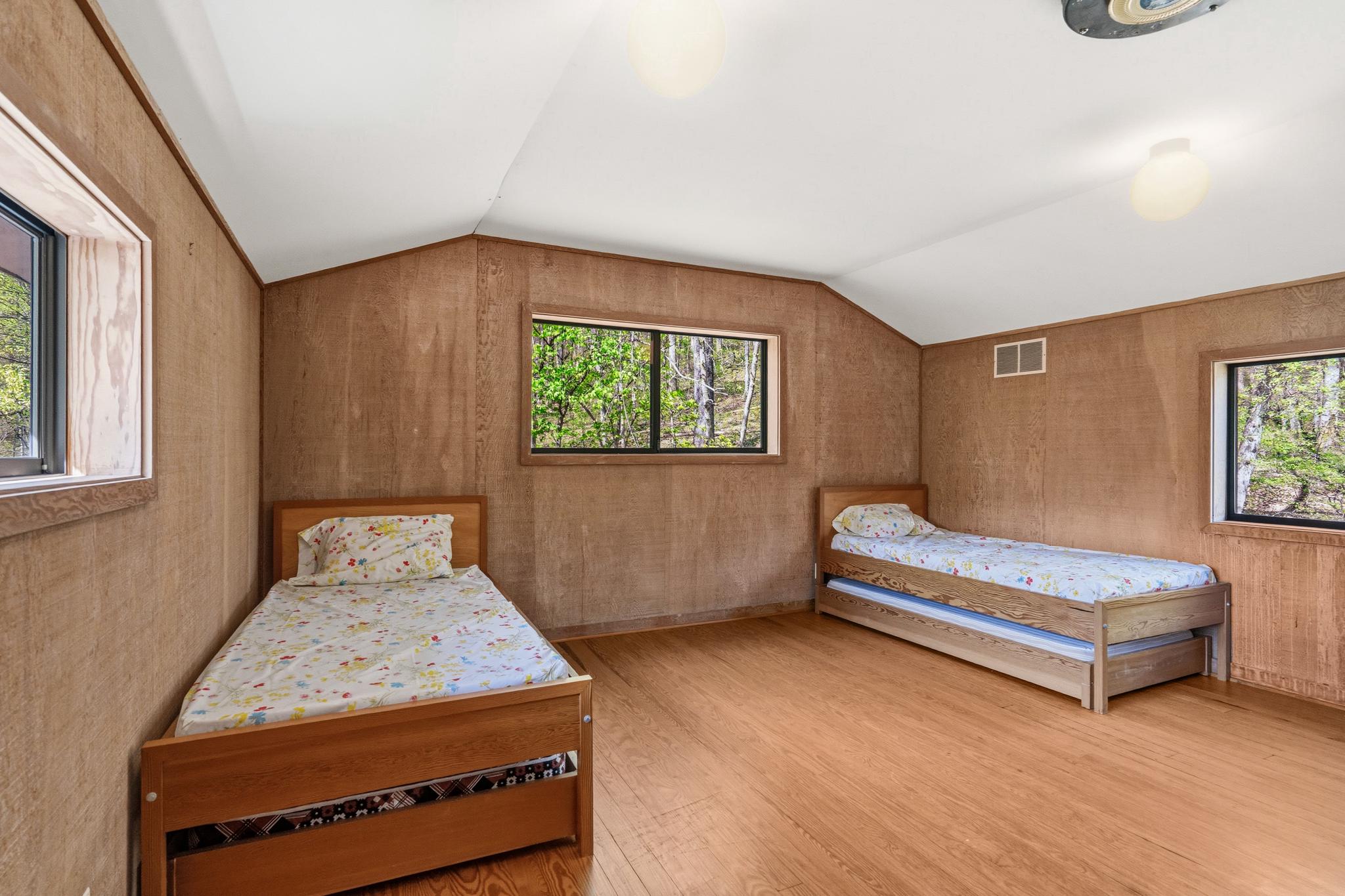 815 GID BROWN HOLLOW RD, WASHINGTON, Virginia, 3 Bedrooms Bedrooms, ,2 BathroomsBathrooms,Residential,14,815 GID BROWN HOLLOW RD,VARP2002582 MLS # VARP2002582