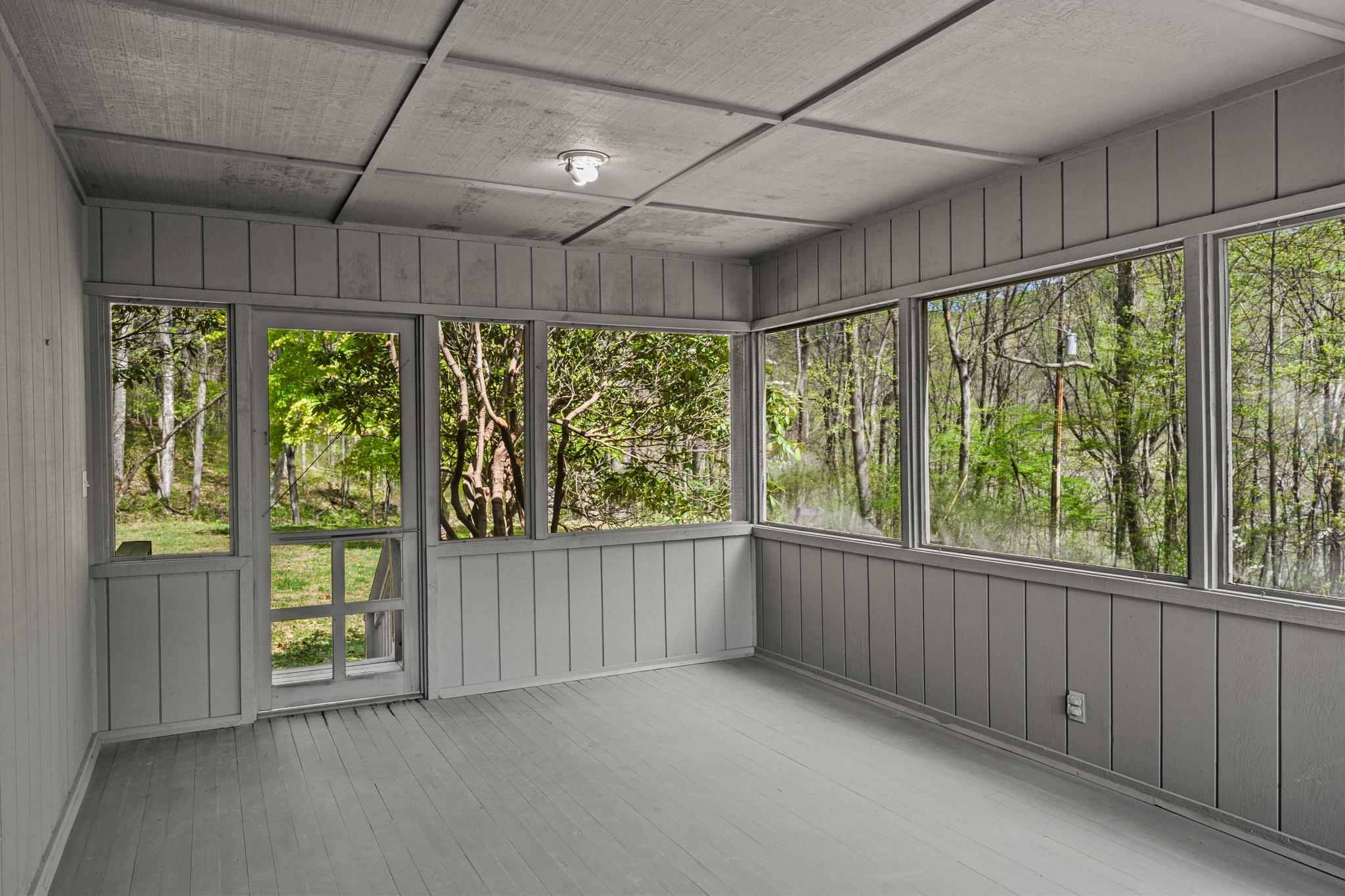 815 GID BROWN HOLLOW RD, WASHINGTON, Virginia, 3 Bedrooms Bedrooms, ,2 BathroomsBathrooms,Residential,14,815 GID BROWN HOLLOW RD,VARP2002582 MLS # VARP2002582