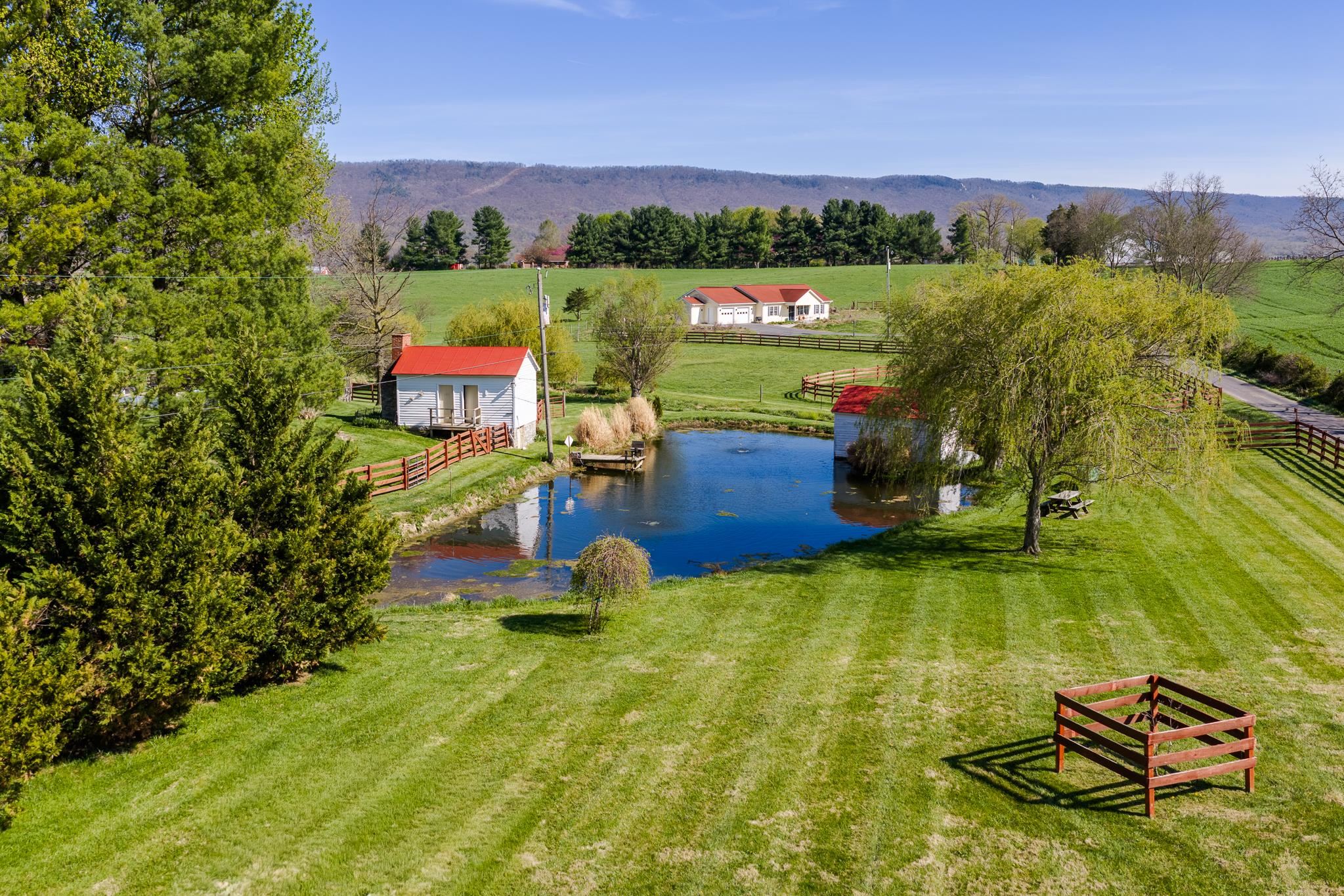 235 FAIRVIEW CHURCH RD, TIMBERVILLE, Virginia 22853, 3 Bedrooms Bedrooms, ,2 BathroomsBathrooms,Residential,14,235 FAIRVIEW CHURCH RD,675689 MLS # 675689