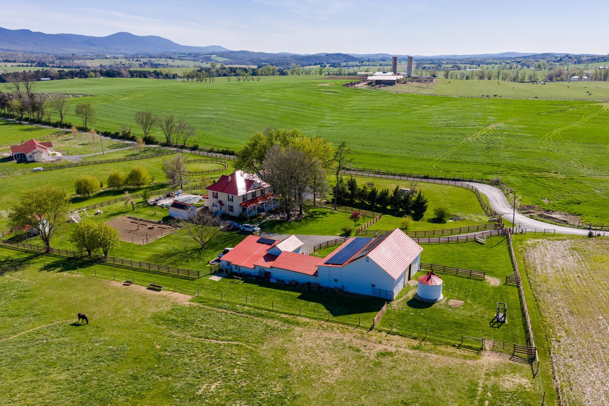 235 FAIRVIEW CHURCH RD, TIMBERVILLE, Virginia 22853, 3 Bedrooms Bedrooms, ,2 BathroomsBathrooms,Residential,14,235 FAIRVIEW CHURCH RD,675689 MLS # 675689