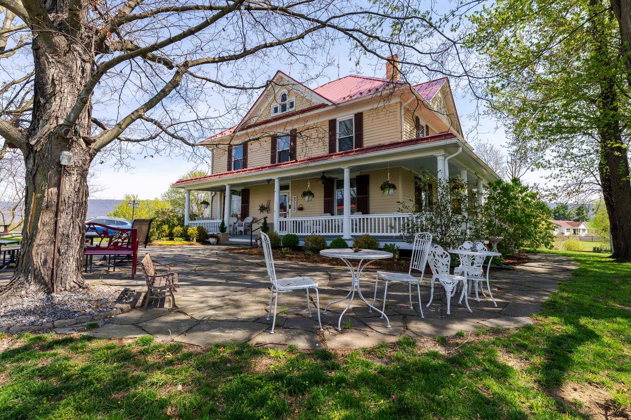 235 FAIRVIEW CHURCH RD, TIMBERVILLE, Virginia 22853, 3 Bedrooms Bedrooms, ,2 BathroomsBathrooms,Residential,14,235 FAIRVIEW CHURCH RD,675689 MLS # 675689