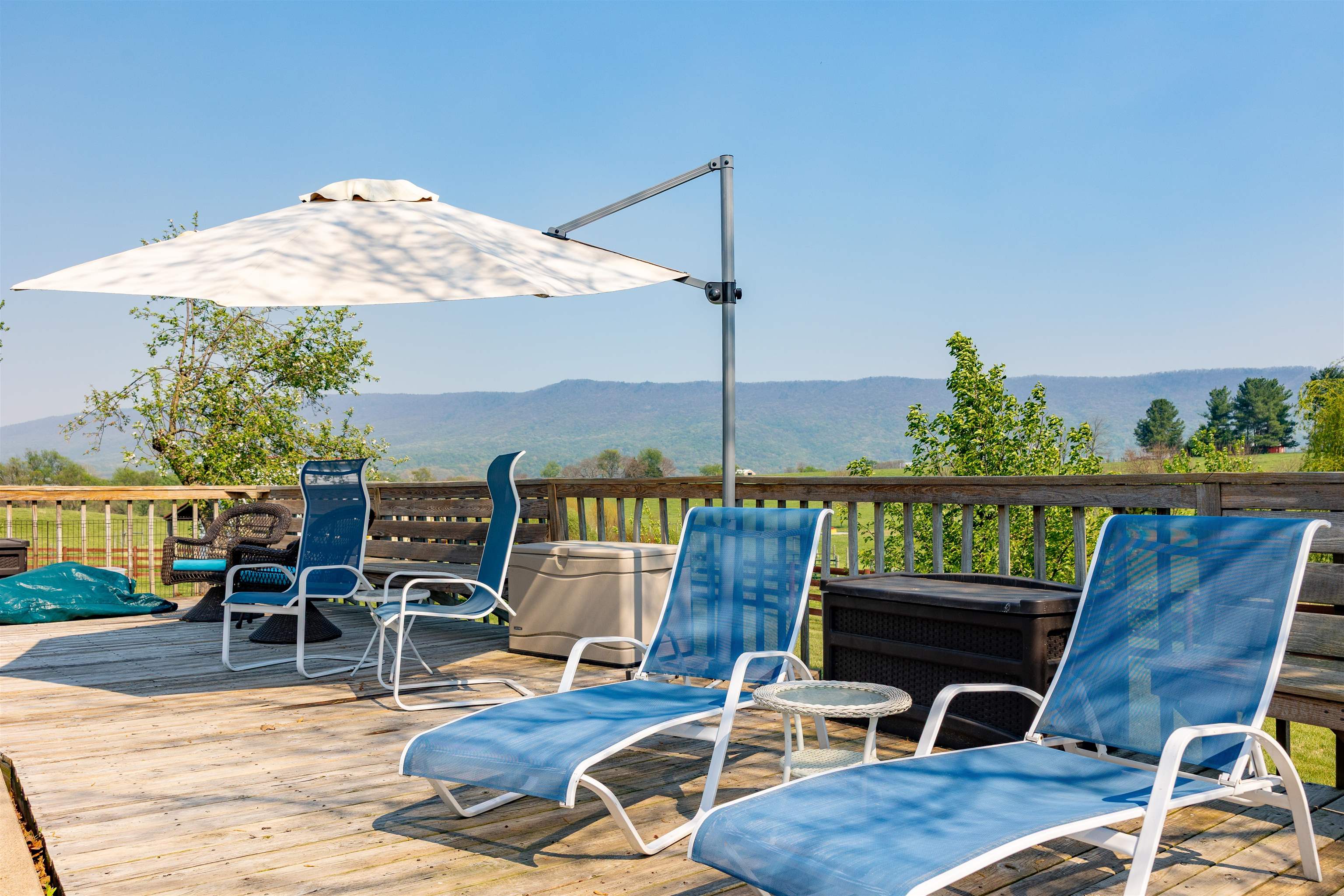 235 FAIRVIEW CHURCH RD, TIMBERVILLE, Virginia 22853, 3 Bedrooms Bedrooms, ,2 BathroomsBathrooms,Residential,14,235 FAIRVIEW CHURCH RD,675689 MLS # 675689