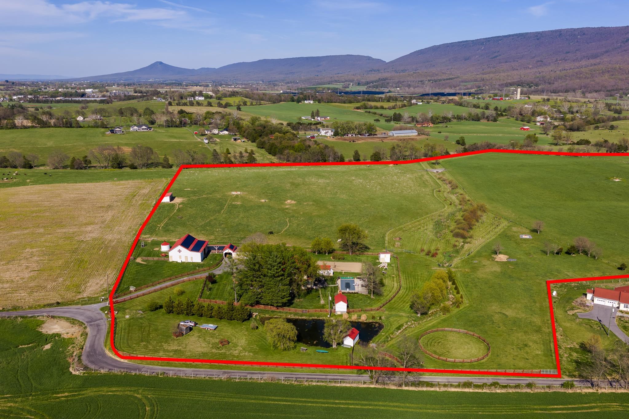 235 FAIRVIEW CHURCH RD, TIMBERVILLE, Virginia 22853, 3 Bedrooms Bedrooms, ,2 BathroomsBathrooms,Residential,14,235 FAIRVIEW CHURCH RD,675689 MLS # 675689