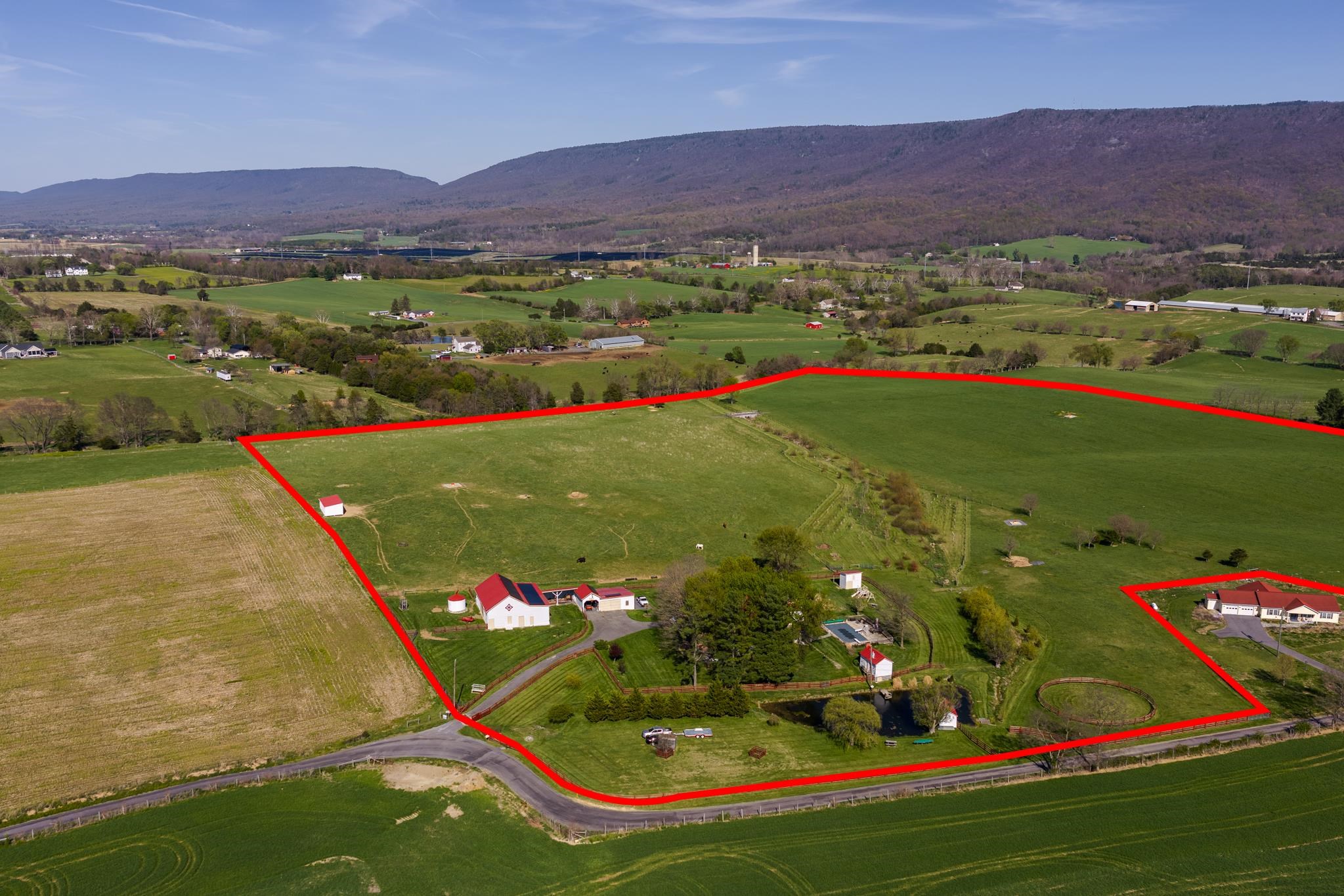 235 FAIRVIEW CHURCH RD, TIMBERVILLE, Virginia 22853, 3 Bedrooms Bedrooms, ,2 BathroomsBathrooms,Residential,14,235 FAIRVIEW CHURCH RD,675689 MLS # 675689