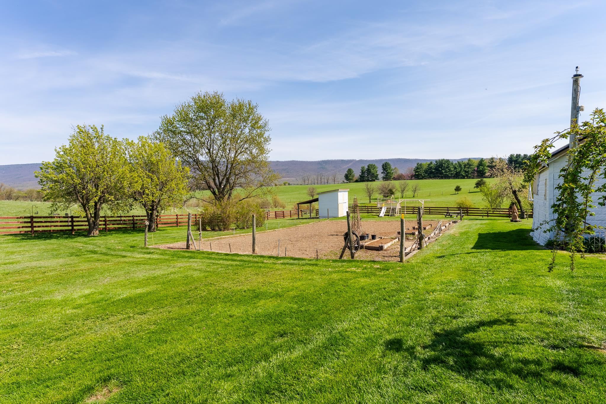 235 FAIRVIEW CHURCH RD, TIMBERVILLE, Virginia 22853, 3 Bedrooms Bedrooms, ,2 BathroomsBathrooms,Residential,14,235 FAIRVIEW CHURCH RD,675689 MLS # 675689