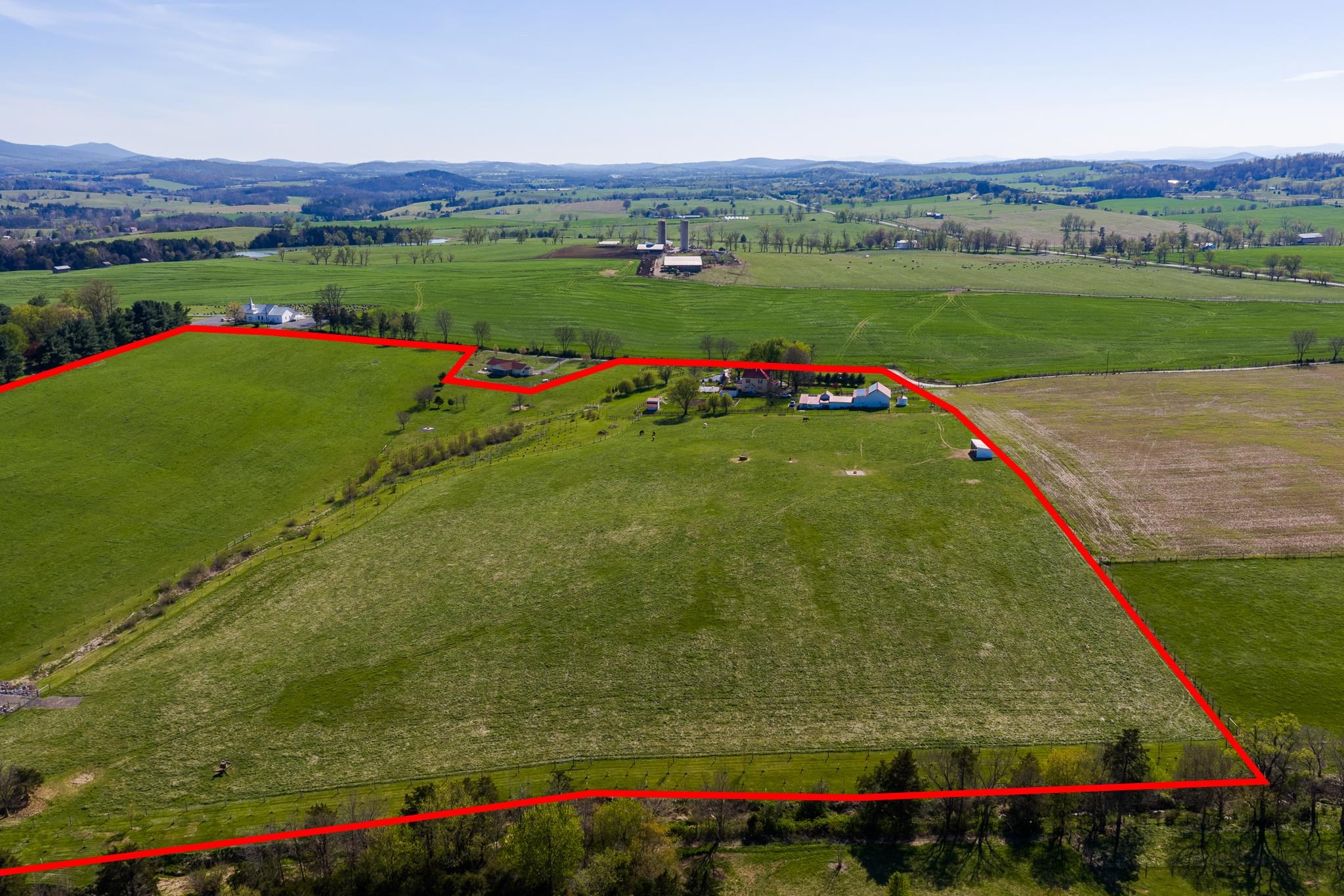 235 FAIRVIEW CHURCH RD, TIMBERVILLE, Virginia 22853, 3 Bedrooms Bedrooms, ,2 BathroomsBathrooms,Residential,14,235 FAIRVIEW CHURCH RD,675689 MLS # 675689