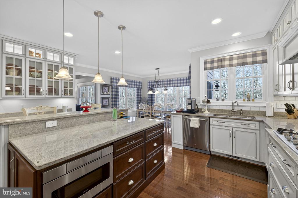 8485 ROGUES RD, WARRENTON, Virginia 20187, 4 Bedrooms Bedrooms, ,4 BathroomsBathrooms,Residential,14,8485 ROGUES RD,VAFQ2021674 MLS # VAFQ2021674