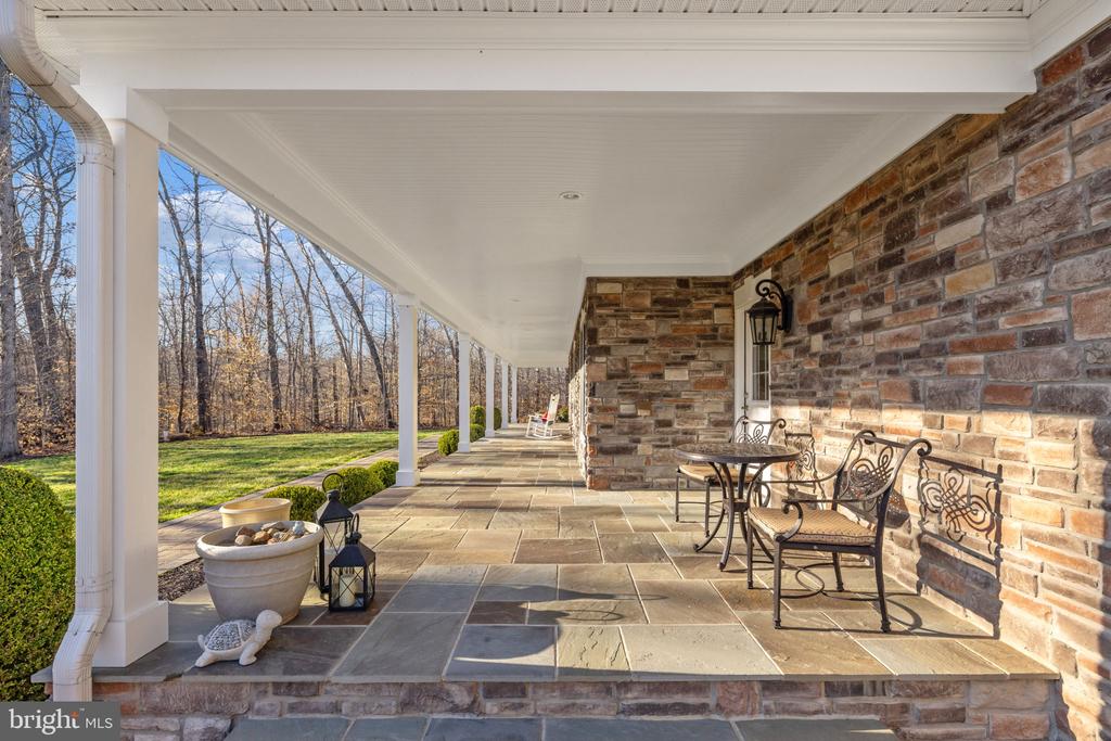 8485 ROGUES RD, WARRENTON, Virginia 20187, 4 Bedrooms Bedrooms, ,4 BathroomsBathrooms,Residential,14,8485 ROGUES RD,VAFQ2021674 MLS # VAFQ2021674
