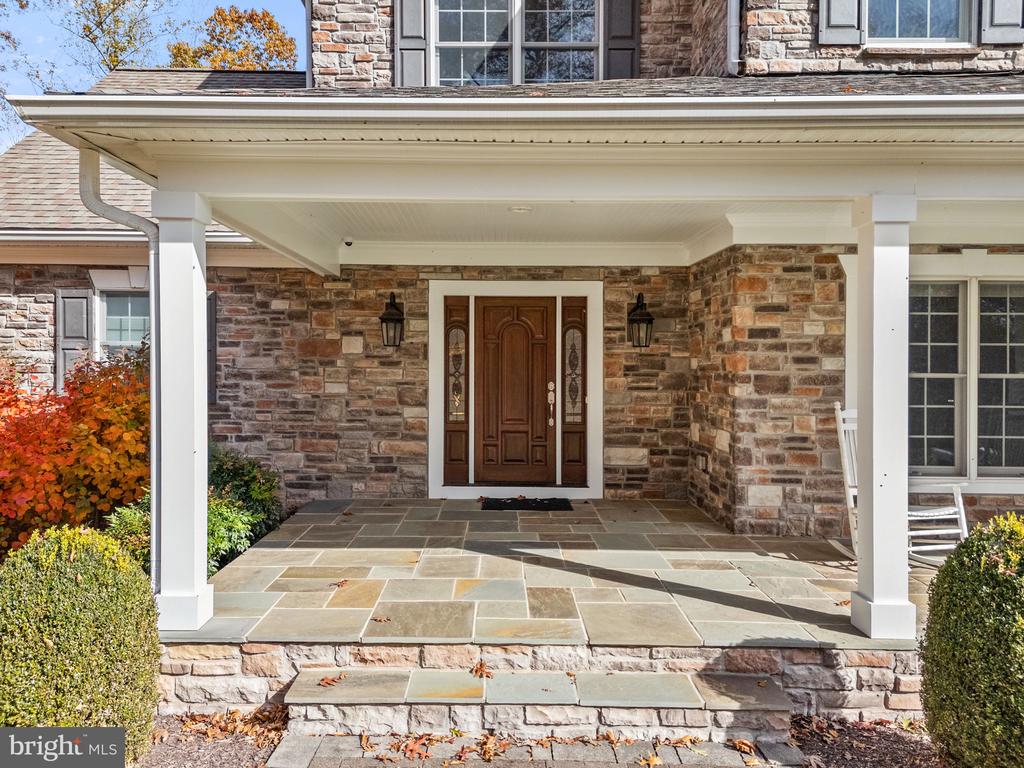 8485 ROGUES RD, WARRENTON, Virginia 20187, 4 Bedrooms Bedrooms, ,4 BathroomsBathrooms,Residential,14,8485 ROGUES RD,VAFQ2021674 MLS # VAFQ2021674