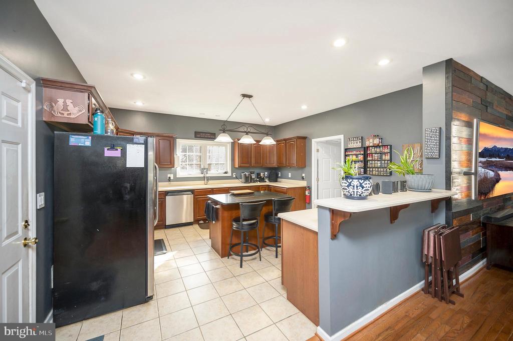 11326 WHEELER RD, SPOTSYLVANIA, Virginia 22551, 3 Bedrooms Bedrooms, ,2 BathroomsBathrooms,Residential,14,11326 WHEELER RD,VASP2041058 MLS # VASP2041058