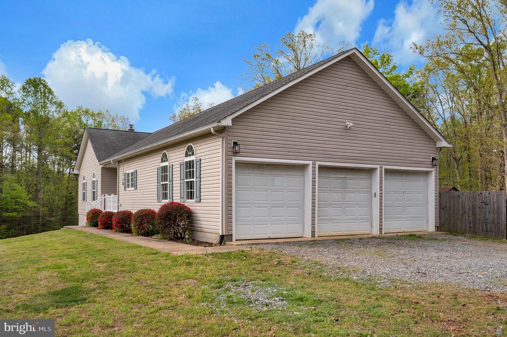 11326 WHEELER RD, SPOTSYLVANIA, Virginia 22551, 3 Bedrooms Bedrooms, ,2 BathroomsBathrooms,Residential,14,11326 WHEELER RD,VASP2041058 MLS # VASP2041058