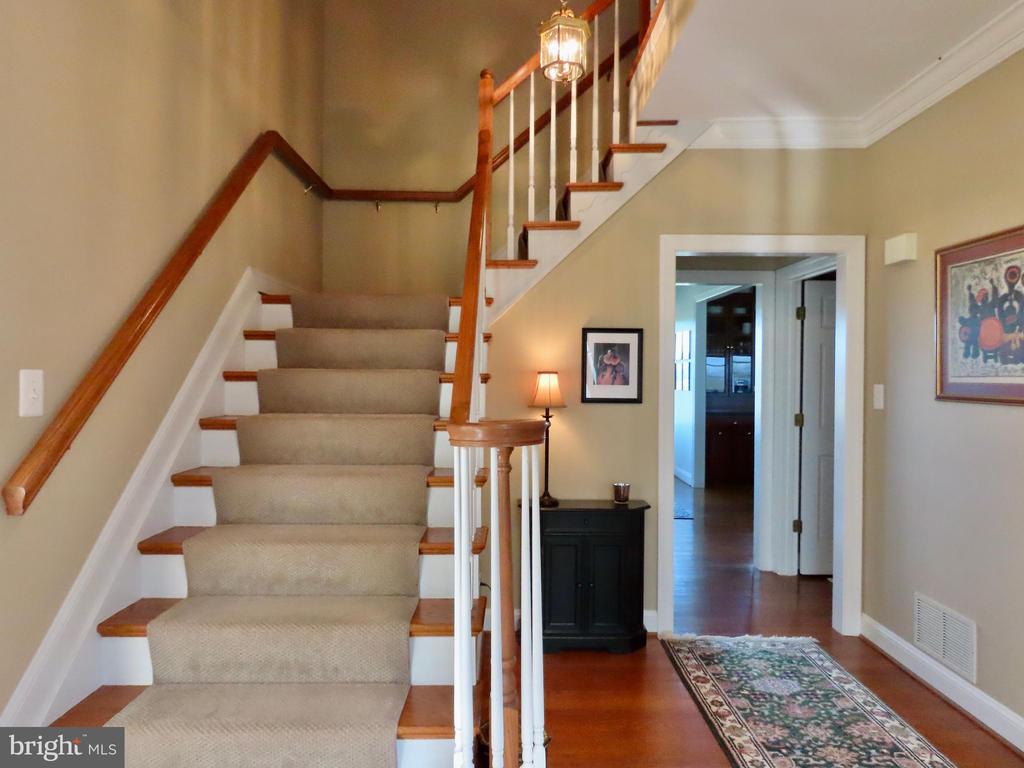 643 RICHMOND RD, AMISSVILLE, Virginia 20106, 3 Bedrooms Bedrooms, ,2 BathroomsBathrooms,Residential,14,643 RICHMOND RD,VARP2002496 MLS # VARP2002496