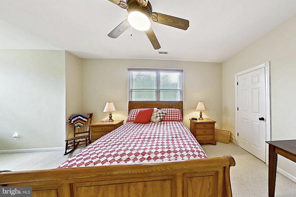 6657 LAWYERS RD, SPOTSYLVANIA, Virginia 22551, 5 Bedrooms Bedrooms, ,4 BathroomsBathrooms,Residential,14,6657 LAWYERS RD,VASP2040416 MLS # VASP2040416