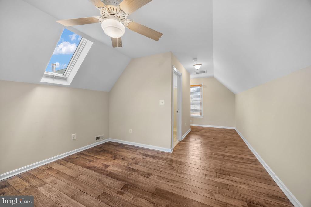 6657 LAWYERS RD, SPOTSYLVANIA, Virginia 22551, 5 Bedrooms Bedrooms, ,4 BathroomsBathrooms,Residential,14,6657 LAWYERS RD,VASP2040416 MLS # VASP2040416