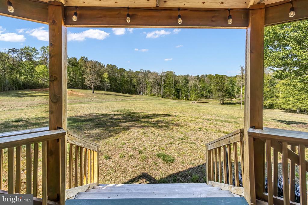6657 LAWYERS RD, SPOTSYLVANIA, Virginia 22551, 5 Bedrooms Bedrooms, ,4 BathroomsBathrooms,Residential,14,6657 LAWYERS RD,VASP2040416 MLS # VASP2040416