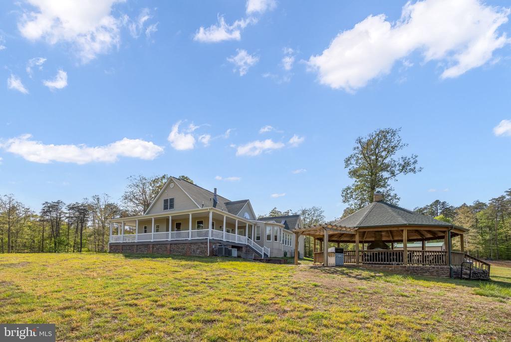 6657 LAWYERS RD, SPOTSYLVANIA, Virginia 22551, 5 Bedrooms Bedrooms, ,4 BathroomsBathrooms,Residential,14,6657 LAWYERS RD,VASP2040416 MLS # VASP2040416