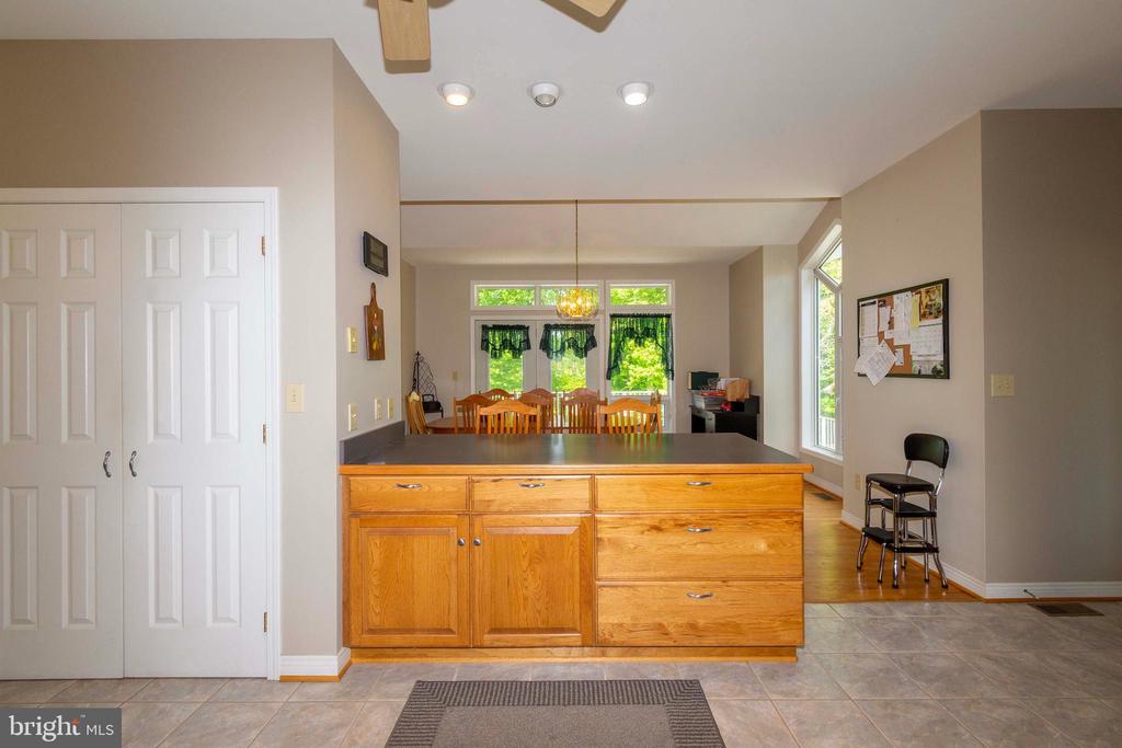6000 HALEYS MILL RD, SPOTSYLVANIA, Virginia 22551, 3 Bedrooms Bedrooms, ,2 BathroomsBathrooms,Residential,14,6000 HALEYS MILL RD,VASP2041068 MLS # VASP2041068