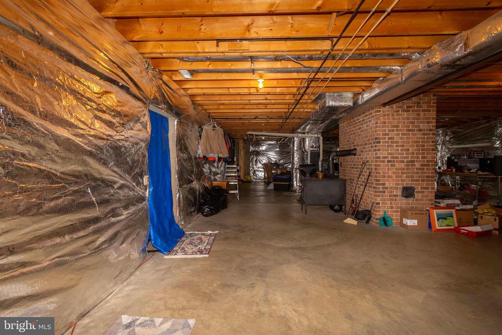 6000 HALEYS MILL RD, SPOTSYLVANIA, Virginia 22551, 3 Bedrooms Bedrooms, ,2 BathroomsBathrooms,Residential,14,6000 HALEYS MILL RD,VASP2041068 MLS # VASP2041068