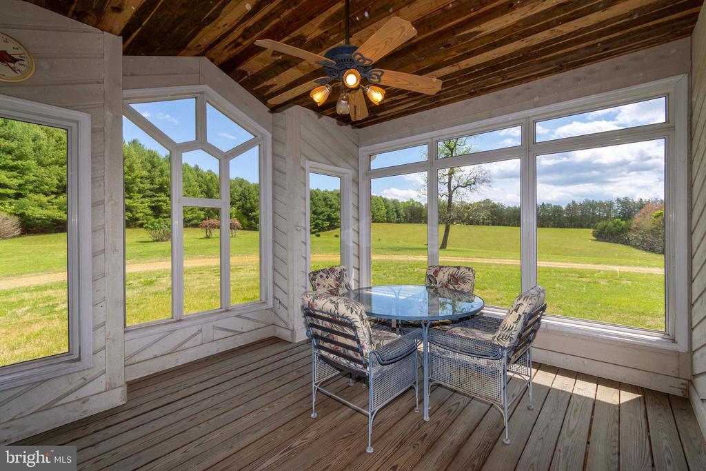 6000 HALEYS MILL RD, SPOTSYLVANIA, Virginia 22551, 3 Bedrooms Bedrooms, ,2 BathroomsBathrooms,Residential,14,6000 HALEYS MILL RD,VASP2041074 MLS # VASP2041074
