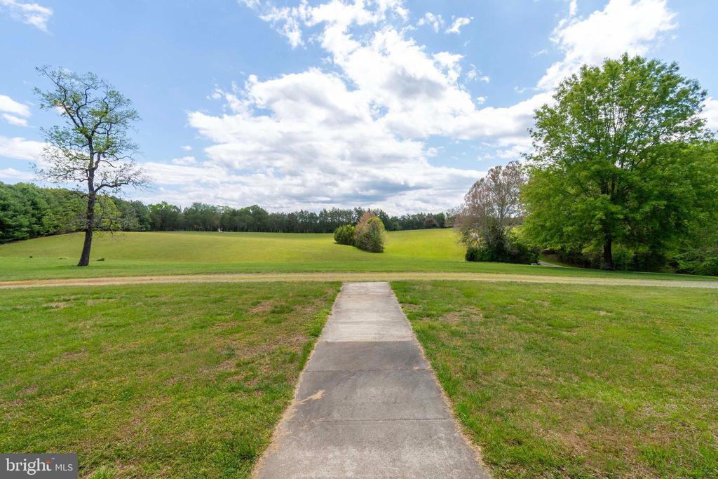6000 HALEYS MILL RD, SPOTSYLVANIA, Virginia 22551, 3 Bedrooms Bedrooms, ,2 BathroomsBathrooms,Residential,14,6000 HALEYS MILL RD,VASP2041074 MLS # VASP2041074
