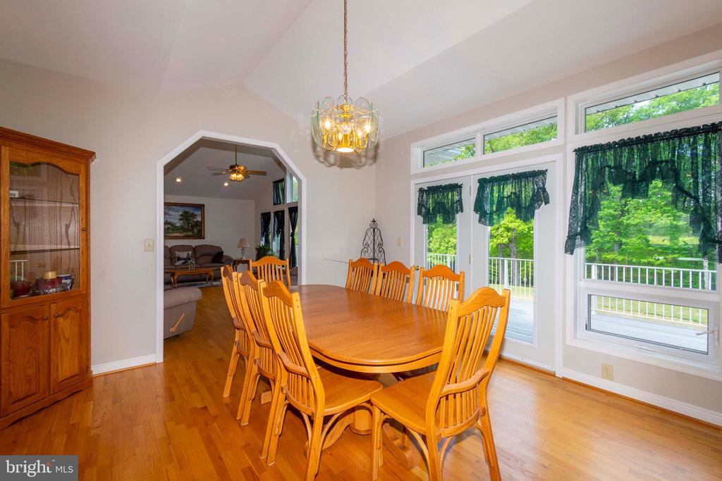 6000 HALEYS MILL RD, SPOTSYLVANIA, Virginia 22551, 3 Bedrooms Bedrooms, ,2 BathroomsBathrooms,Residential,14,6000 HALEYS MILL RD,VASP2041074 MLS # VASP2041074