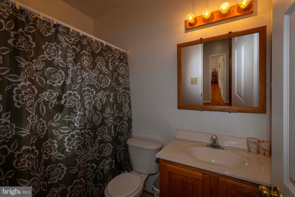 6000 HALEYS MILL RD, SPOTSYLVANIA, Virginia 22551, 3 Bedrooms Bedrooms, ,2 BathroomsBathrooms,Residential,14,6000 HALEYS MILL RD,VASP2041074 MLS # VASP2041074
