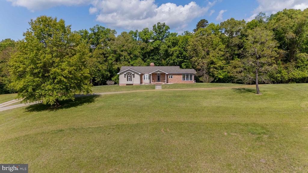 6000 HALEYS MILL RD, SPOTSYLVANIA, Virginia 22551, 3 Bedrooms Bedrooms, ,2 BathroomsBathrooms,Residential,14,6000 HALEYS MILL RD,VASP2041074 MLS # VASP2041074