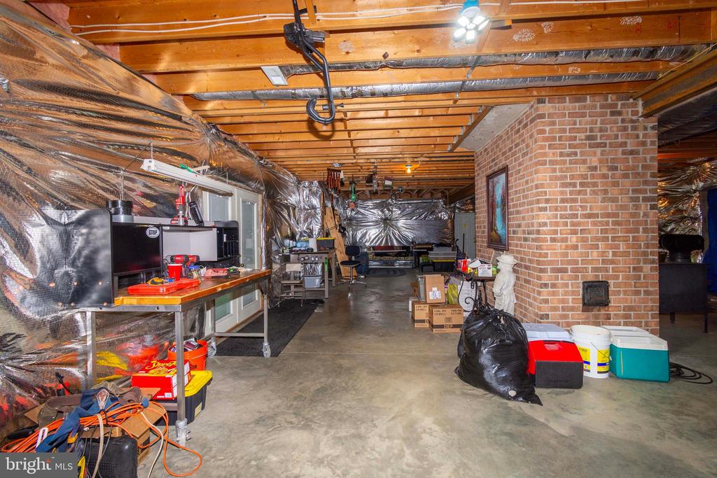 6000 HALEYS MILL RD, SPOTSYLVANIA, Virginia 22551, 3 Bedrooms Bedrooms, ,2 BathroomsBathrooms,Residential,14,6000 HALEYS MILL RD,VASP2041074 MLS # VASP2041074