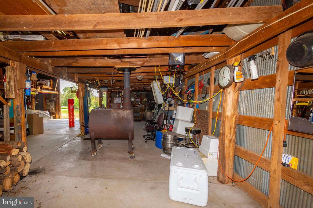 6000 HALEYS MILL RD, SPOTSYLVANIA, Virginia 22551, 3 Bedrooms Bedrooms, ,2 BathroomsBathrooms,Residential,14,6000 HALEYS MILL RD,VASP2041074 MLS # VASP2041074
