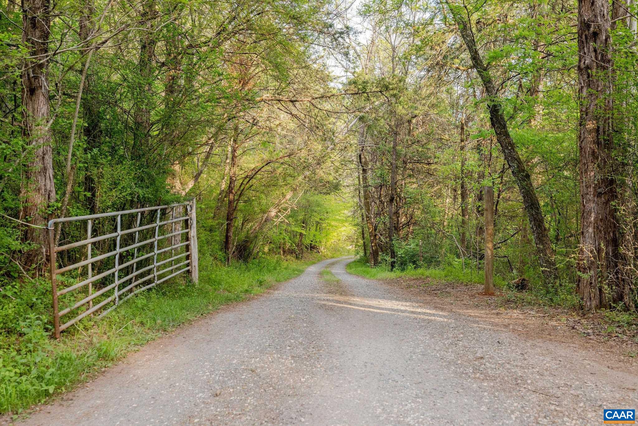 137 acres JAMES RIVER RD, HOWARDSVILLE, Virginia 24562, ,Farm,14,137 acres JAMES RIVER RD,676506 MLS # 676506