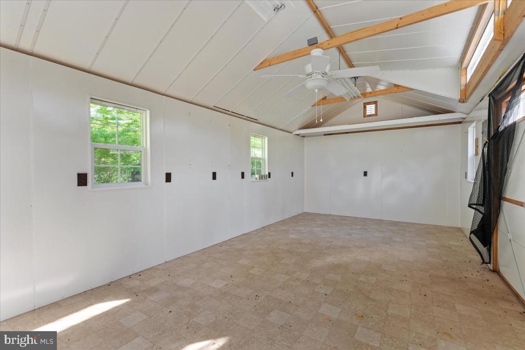 146 LIZZIE MILLS RD, CASTLETON, Virginia 22716, 3 Bedrooms Bedrooms, ,2 BathroomsBathrooms,Residential,14,146 LIZZIE MILLS RD,VARP2002580 MLS # VARP2002580 146 LIZZIE MILLS RD, CASTLETON, Virginia 22716, 3 Bedrooms Bedrooms, ,2 BathroomsBathrooms,Residential,14,146 LIZZIE MILLS RD,VARP2002580 MLS # VARP2002580