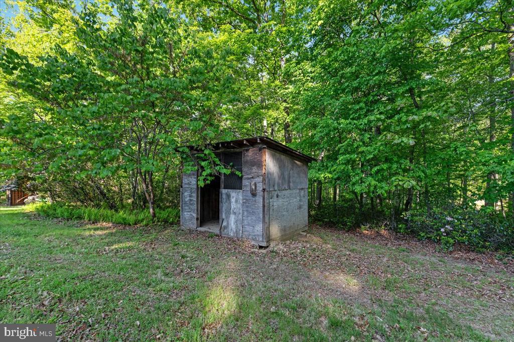 146 LIZZIE MILLS RD, CASTLETON, Virginia 22716, 3 Bedrooms Bedrooms, ,2 BathroomsBathrooms,Residential,14,146 LIZZIE MILLS RD,VARP2002580 MLS # VARP2002580 146 LIZZIE MILLS RD, CASTLETON, Virginia 22716, 3 Bedrooms Bedrooms, ,2 BathroomsBathrooms,Residential,14,146 LIZZIE MILLS RD,VARP2002580 MLS # VARP2002580