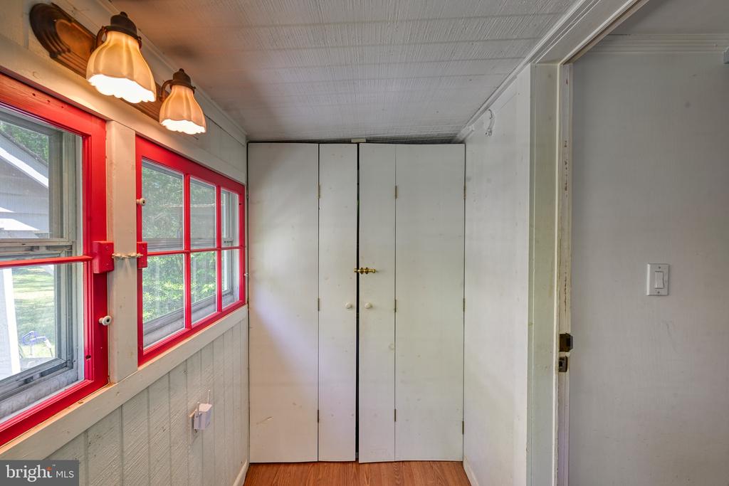 14584 CROSS COUNTY RD, MINERAL, Virginia 23117, 2 Bedrooms Bedrooms, ,1 BathroomBathrooms,Residential,14,14584 CROSS COUNTY RD,VALA2009826 MLS # VALA2009826 14584 CROSS COUNTY RD, MINERAL, Virginia 23117, 2 Bedrooms Bedrooms, ,1 BathroomBathrooms,Residential,14,14584 CROSS COUNTY RD,VALA2009826 MLS # VALA2009826