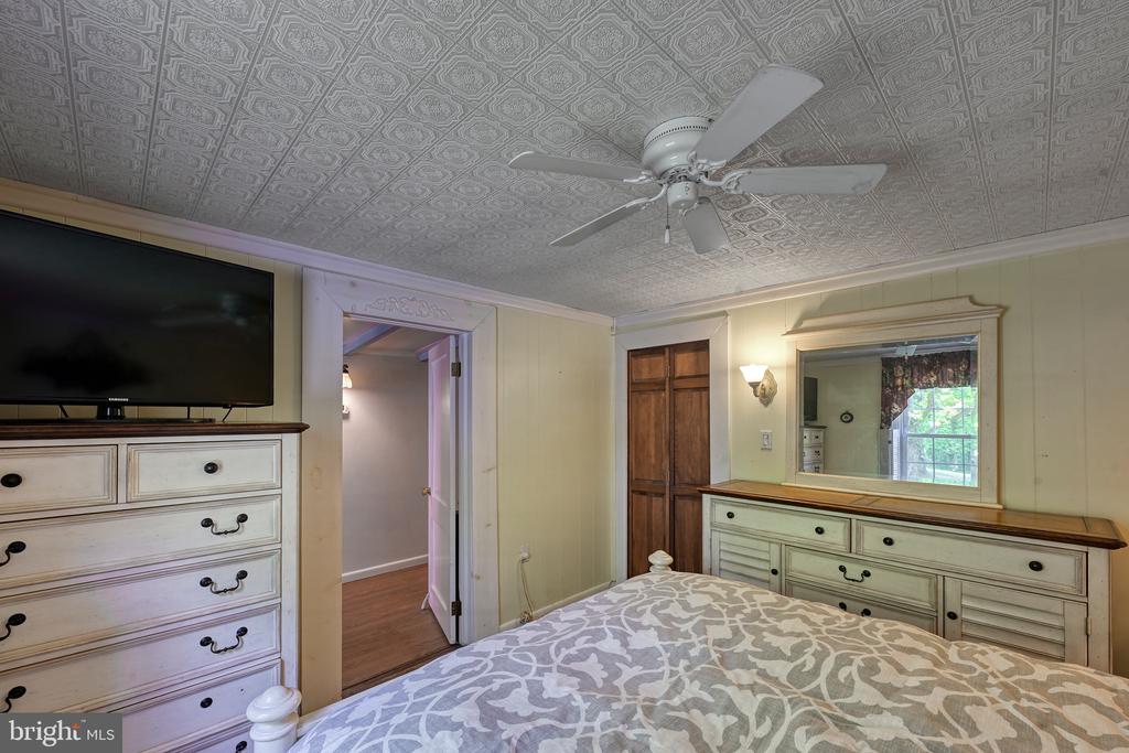 14584 CROSS COUNTY RD, MINERAL, Virginia 23117, 2 Bedrooms Bedrooms, ,1 BathroomBathrooms,Residential,14,14584 CROSS COUNTY RD,VALA2009826 MLS # VALA2009826 14584 CROSS COUNTY RD, MINERAL, Virginia 23117, 2 Bedrooms Bedrooms, ,1 BathroomBathrooms,Residential,14,14584 CROSS COUNTY RD,VALA2009826 MLS # VALA2009826
