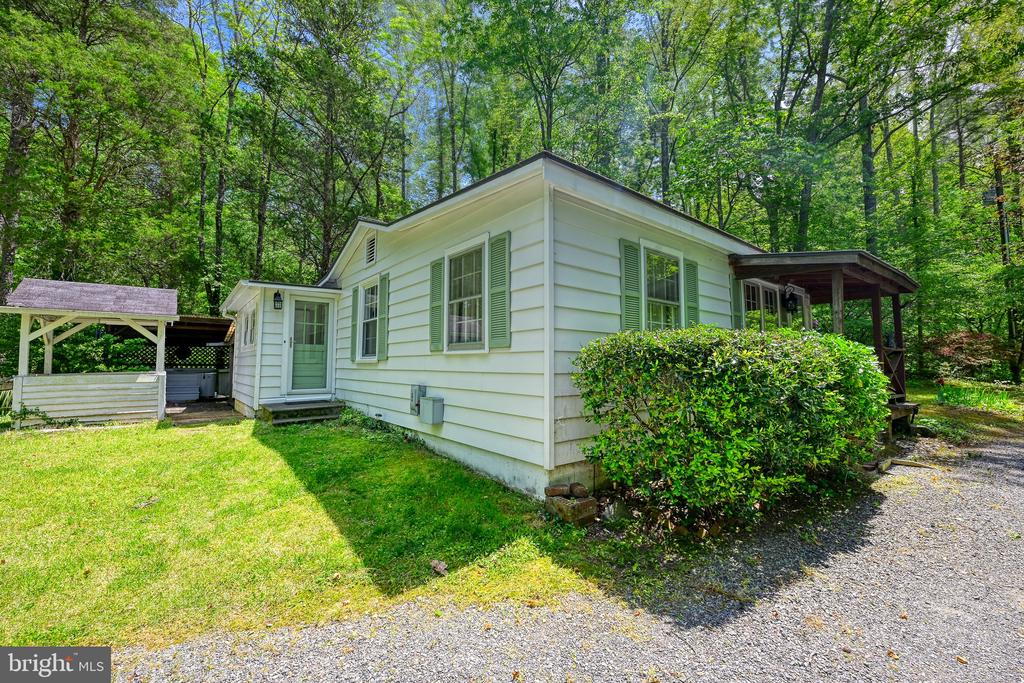 14584 CROSS COUNTY RD, MINERAL, Virginia 23117, 2 Bedrooms Bedrooms, ,1 BathroomBathrooms,Residential,14,14584 CROSS COUNTY RD,VALA2009826 MLS # VALA2009826 14584 CROSS COUNTY RD, MINERAL, Virginia 23117, 2 Bedrooms Bedrooms, ,1 BathroomBathrooms,Residential,14,14584 CROSS COUNTY RD,VALA2009826 MLS # VALA2009826