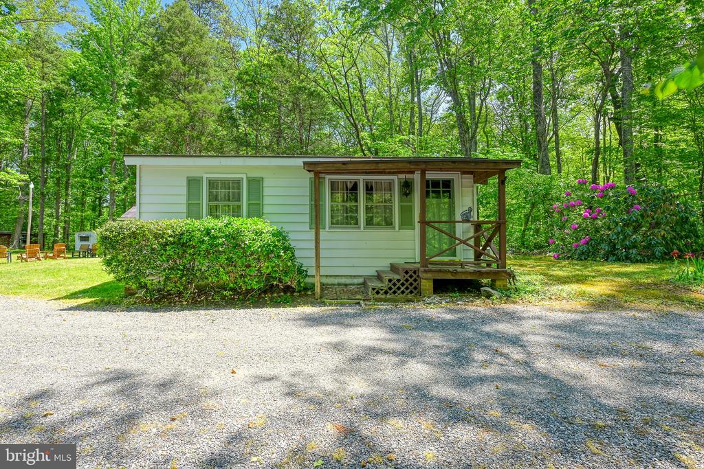 14584 CROSS COUNTY RD, MINERAL, Virginia 23117, 2 Bedrooms Bedrooms, ,1 BathroomBathrooms,Residential,14,14584 CROSS COUNTY RD,VALA2009826 MLS # VALA2009826 14584 CROSS COUNTY RD, MINERAL, Virginia 23117, 2 Bedrooms Bedrooms, ,1 BathroomBathrooms,Residential,14,14584 CROSS COUNTY RD,VALA2009826 MLS # VALA2009826