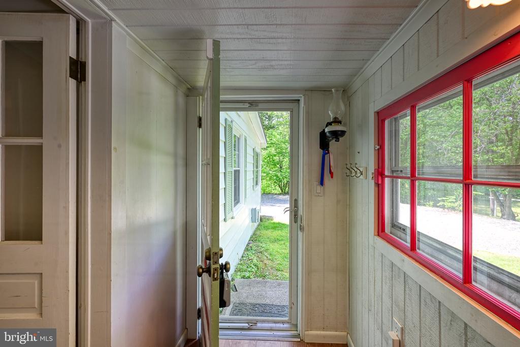 14584 CROSS COUNTY RD, MINERAL, Virginia 23117, 2 Bedrooms Bedrooms, ,1 BathroomBathrooms,Residential,14,14584 CROSS COUNTY RD,VALA2009826 MLS # VALA2009826 14584 CROSS COUNTY RD, MINERAL, Virginia 23117, 2 Bedrooms Bedrooms, ,1 BathroomBathrooms,Residential,14,14584 CROSS COUNTY RD,VALA2009826 MLS # VALA2009826