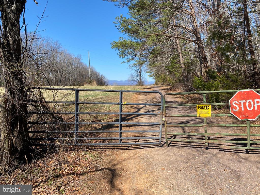 0 WHITES FARM LOT 2 DONLON, CULPEPER, Virginia 22701, ,Land,14,0 WHITES FARM LOT 2 DONLON,VACU2013576 MLS # VACU2013576