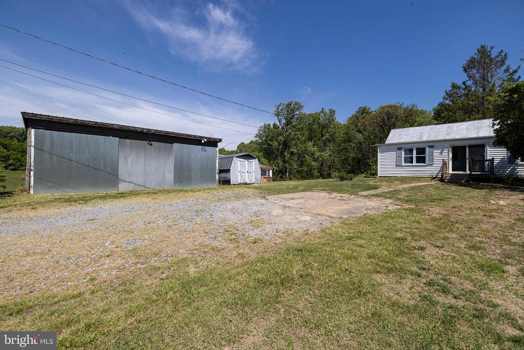 269 COMER AVE, SHENANDOAH, Virginia 22849, 2 Bedrooms Bedrooms, ,1 BathroomBathrooms,Residential,14,269 COMER AVE,VAPA2006404 MLS # VAPA2006404