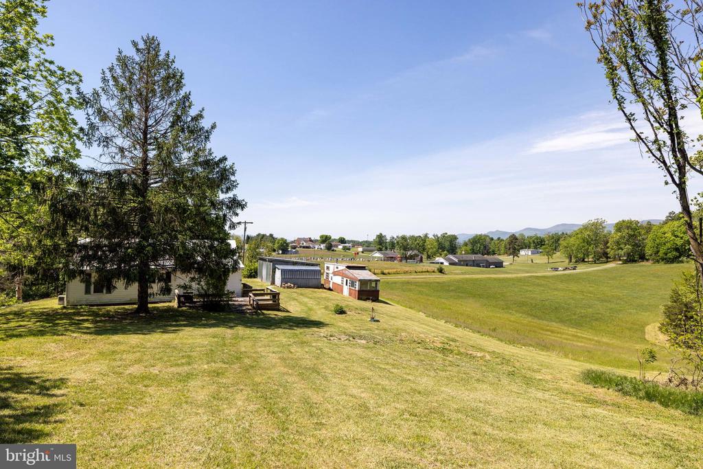 269 COMER AVE, SHENANDOAH, Virginia 22849, 2 Bedrooms Bedrooms, ,1 BathroomBathrooms,Residential,14,269 COMER AVE,VAPA2006404 MLS # VAPA2006404
