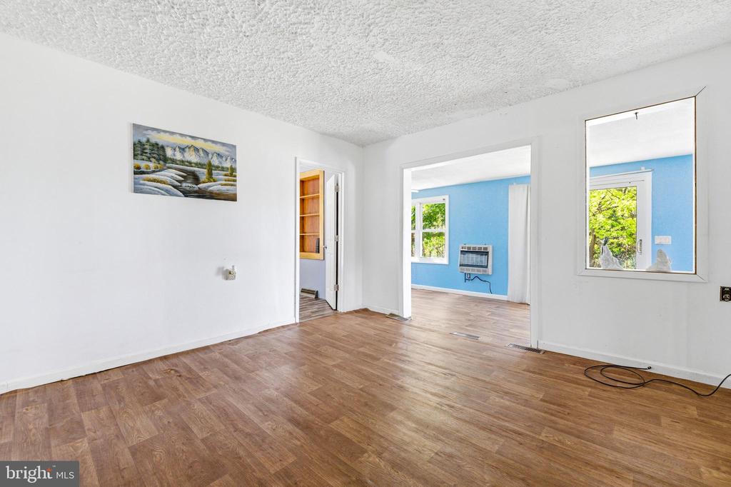 269 COMER AVE, SHENANDOAH, Virginia 22849, 2 Bedrooms Bedrooms, ,1 BathroomBathrooms,Residential,14,269 COMER AVE,VAPA2006404 MLS # VAPA2006404
