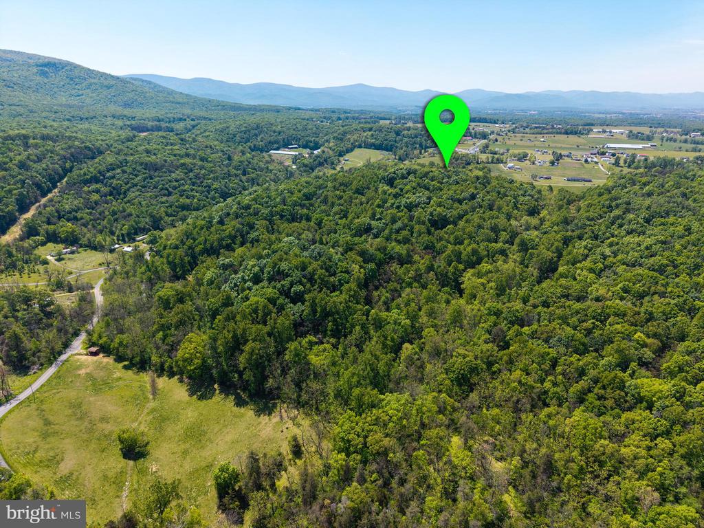 269 COMER AVE, SHENANDOAH, Virginia 22849, 2 Bedrooms Bedrooms, ,1 BathroomBathrooms,Residential,14,269 COMER AVE,VAPA2006404 MLS # VAPA2006404