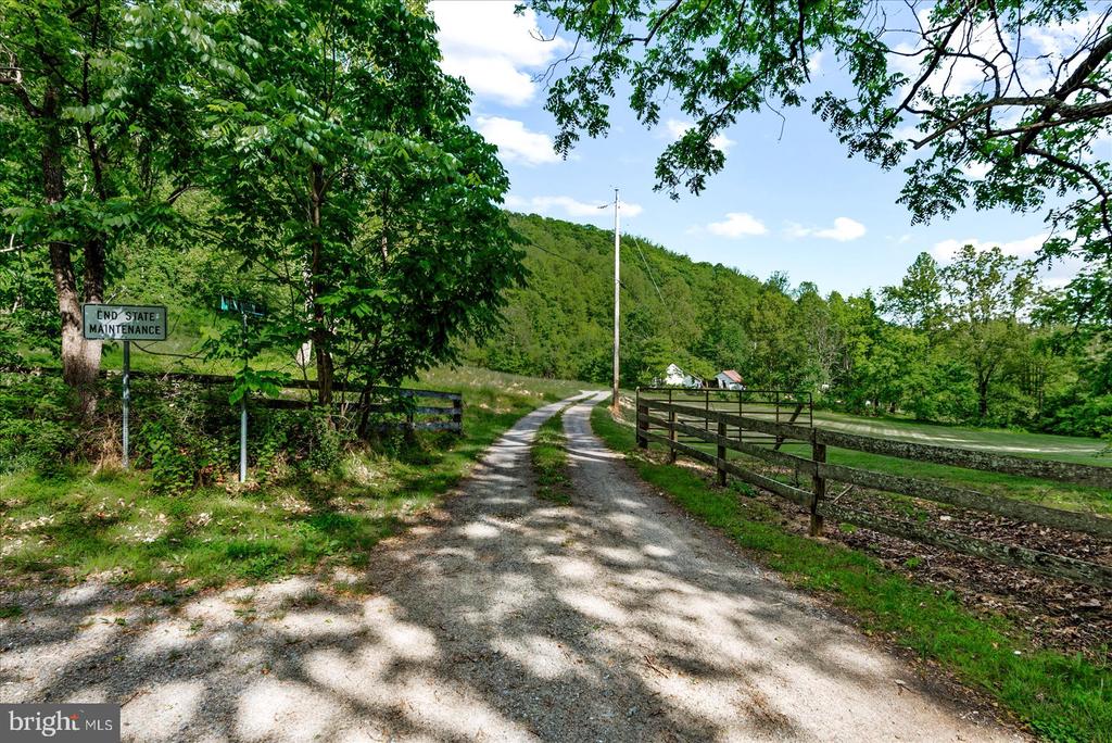 32 NEW MOON LN, SPERRYVILLE, Virginia 22740, 2 Bedrooms Bedrooms, ,2 BathroomsBathrooms,Residential,14,32 NEW MOON LN,VARP2002630 MLS # VARP2002630 32 NEW MOON LN, SPERRYVILLE, Virginia 22740, 2 Bedrooms Bedrooms, ,2 BathroomsBathrooms,Residential,14,32 NEW MOON LN,VARP2002630 MLS # VARP2002630
