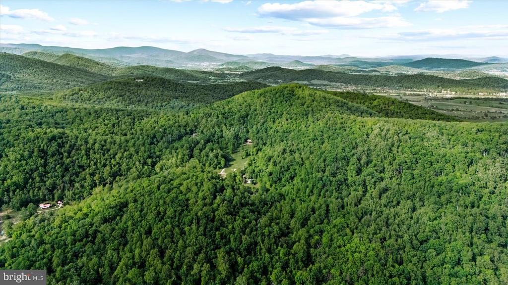 32 NEW MOON LN, SPERRYVILLE, Virginia 22740, 2 Bedrooms Bedrooms, ,2 BathroomsBathrooms,Residential,14,32 NEW MOON LN,VARP2002630 MLS # VARP2002630 32 NEW MOON LN, SPERRYVILLE, Virginia 22740, 2 Bedrooms Bedrooms, ,2 BathroomsBathrooms,Residential,14,32 NEW MOON LN,VARP2002630 MLS # VARP2002630